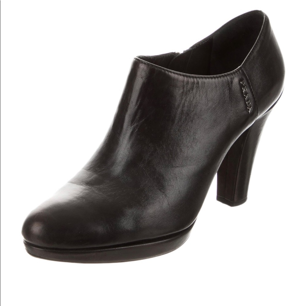 ✨PRADA Logo Black Leather Ankle Boots Booties Shoes Heels